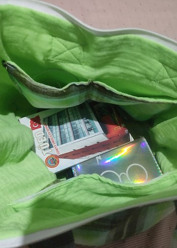 Yeşil Bağlama Desenli Fermuarlı Kadın Çanta - Görsel 6