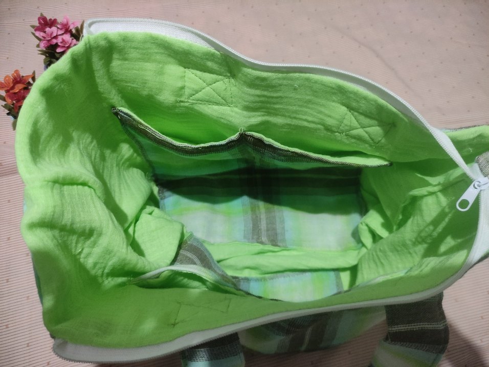 Yeşil Bağlama Desenli Fermuarlı Kadın Çanta - Görsel 5