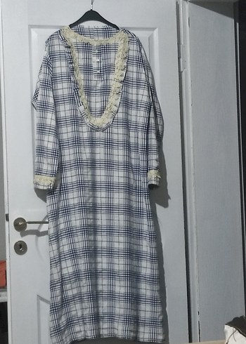 Dantel Detaylı Uzun Ekose Elbise - Görsel 9