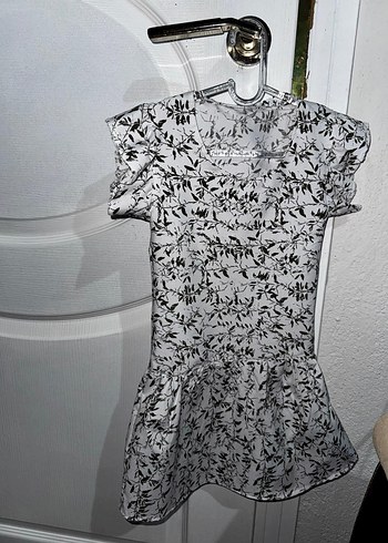 Kız Çocuk Gri Beyaz Dantelli Kısa Kollu Elbise - Görsel 3