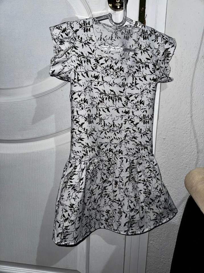 Kız Çocuk Gri Beyaz Dantelli Kısa Kollu Elbise - Görsel 2