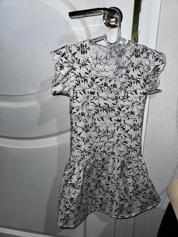 Kız Çocuk Gri Beyaz Dantelli Kısa Kollu Elbise - Görsel 3