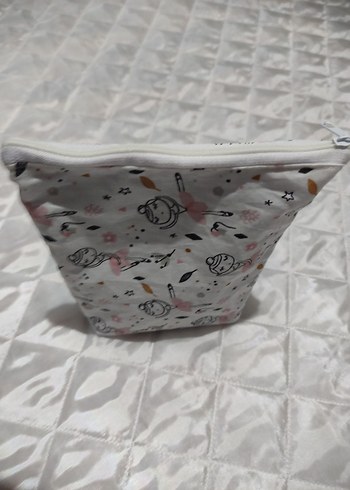 Beyaz Baskılı Kadın Makyaj Çantası - Görsel 12