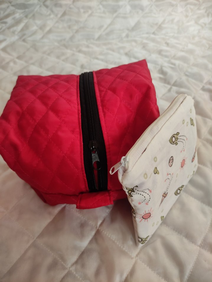 Renkli Baskılı Fermuarlı Kadın Makyaj Çantası - Görsel 3