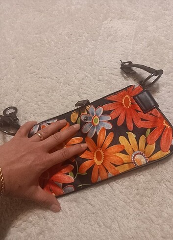 Accessorize Clutch El cantasi