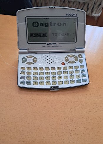 Engtron İngilizce-Türkçe Konuşan Sözlük Klavyesi - Görsel 5