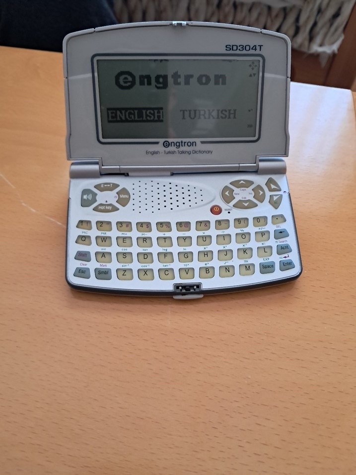 Engtron İngilizce-Türkçe Konuşan Sözlük Klavyesi - Görsel 5