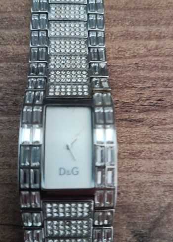  Beden beyaz Renk D&G MARKA ORİJİNAL KADIN KOL SAATİ
