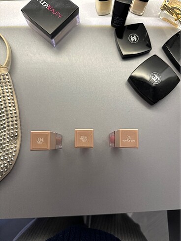 Maybelline Maybelline lifter gloss
