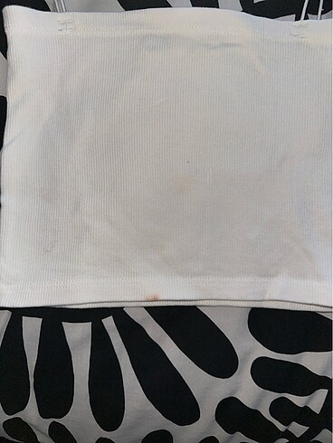 Pull and Bear Pull&Beat crop top