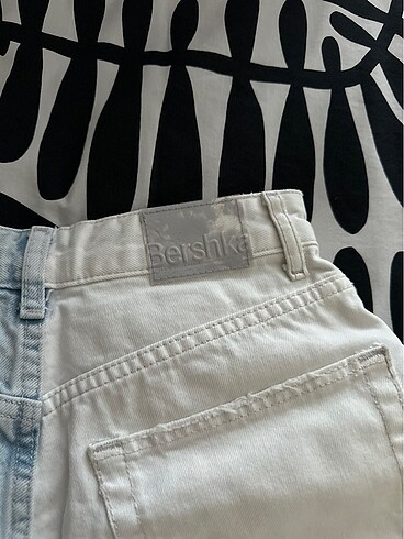 36 Beden Bershka sort