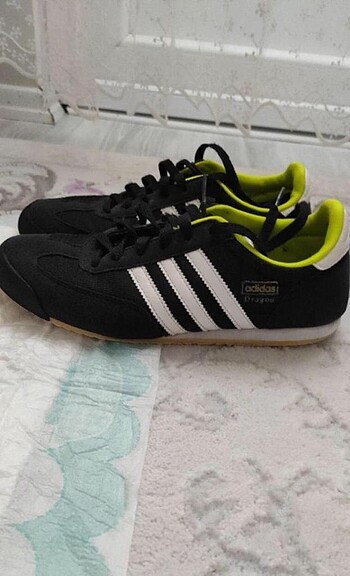 39 numara adidas dragon spor ayakkabı