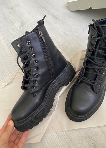 36 Beden siyah Renk Siyah Deri Goth Topuklu Kadın Bot