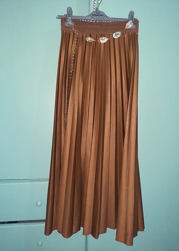 Kadın Bej Piliseli Uzun Etek - Görsel 3