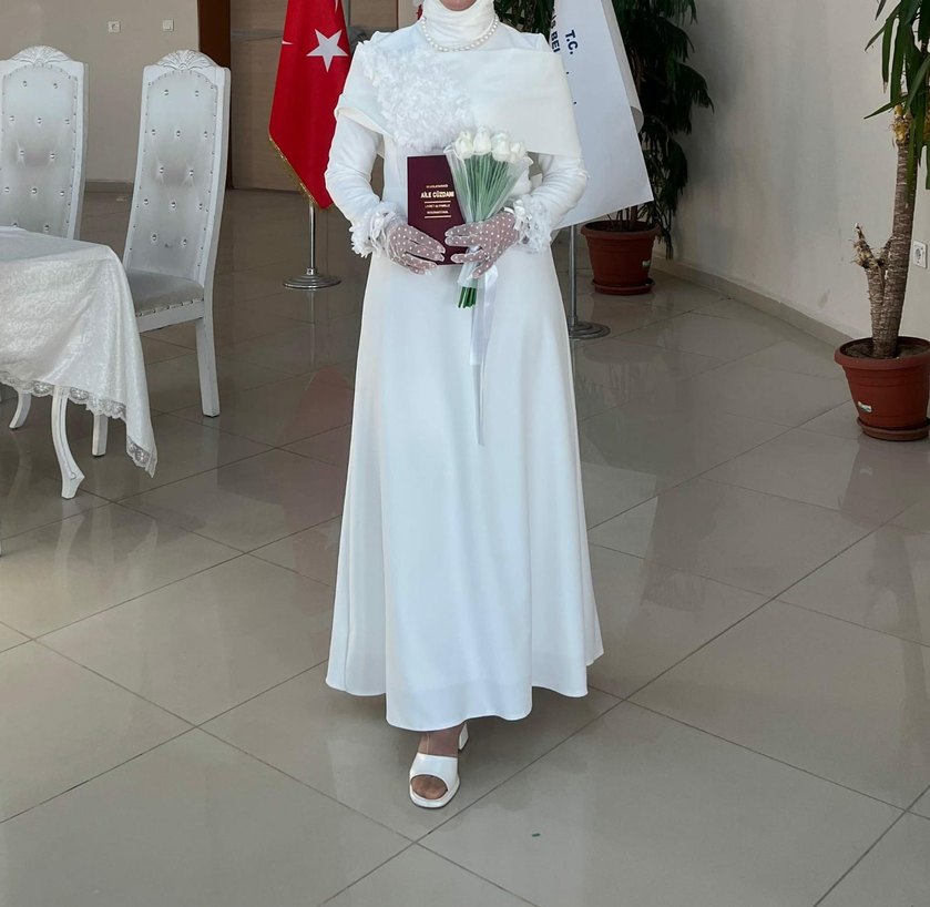 Vintage Beyaz A Kesim Tesettür Nikah Elbisesi - Görsel 4