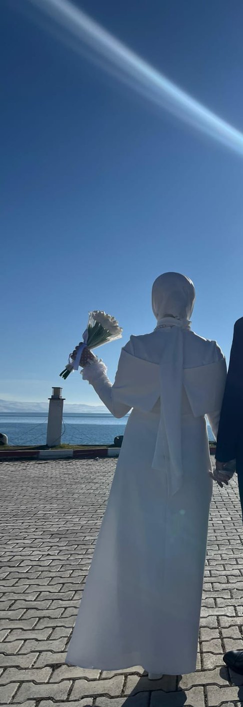 Vintage Beyaz A Kesim Tesettür Nikah Elbisesi - Görsel 3