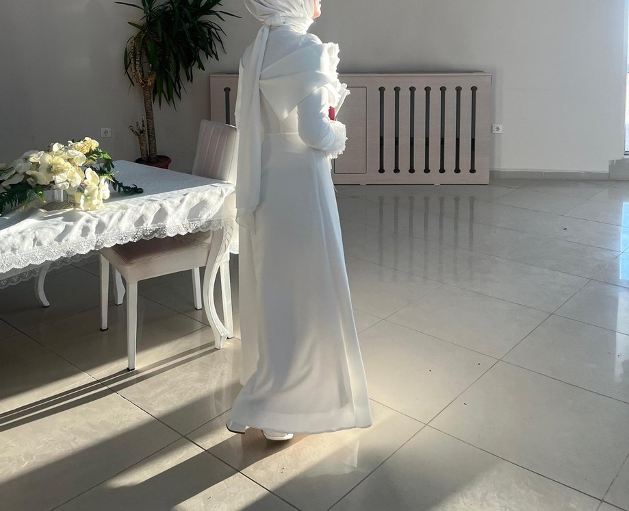 Vintage Beyaz A Kesim Tesettür Nikah Elbisesi - Görsel 2