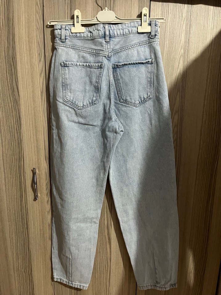 Kadın Mavi Rahat Kesim Midi Boy Denim Pantolon - Görsel 4