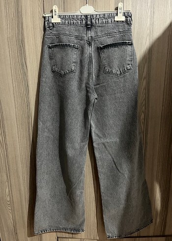 Gri Bol Kesim Denim Kadın Pantolon - Görsel 4