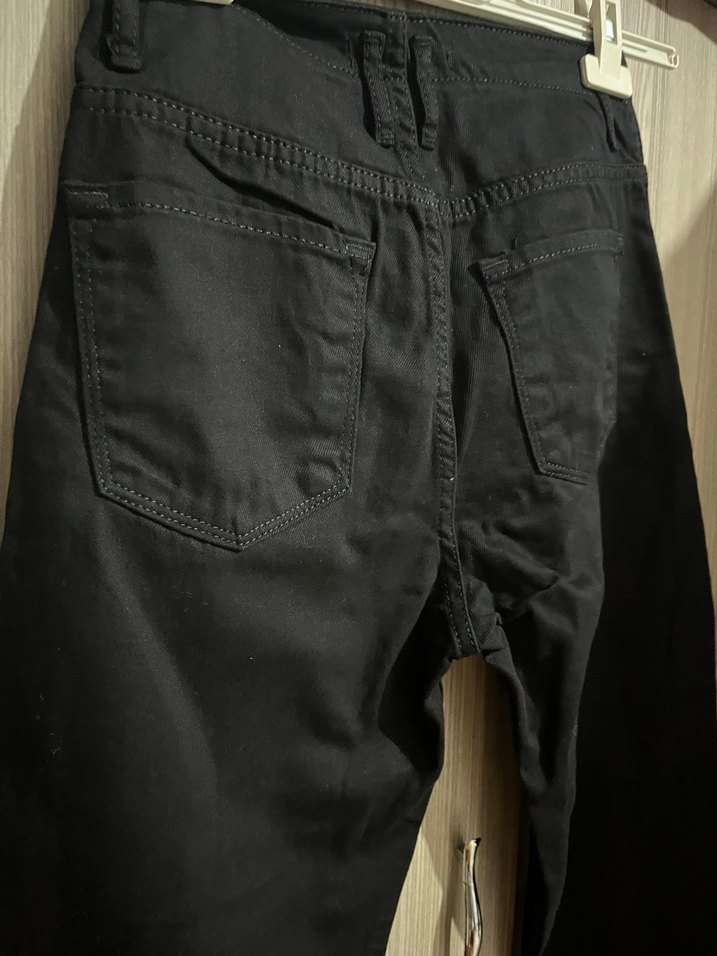 Kadın Siyah Kemerli Regular Fit Denim Pantolon - Görsel 4