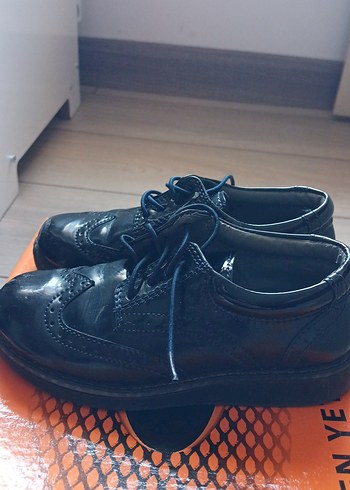 Klasik Lacivert Erkek Çocuk Ayakkabı - Görsel 2