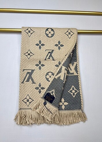  Beden Örgü louis Vuitton atkı 
