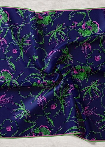 Silkhome tivil ipek eşarp 