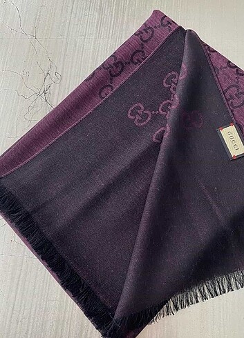 Gucci yün ipek şal 