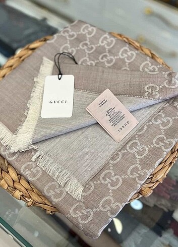 Beden çeşitli Renk Gucci yün ipek şal