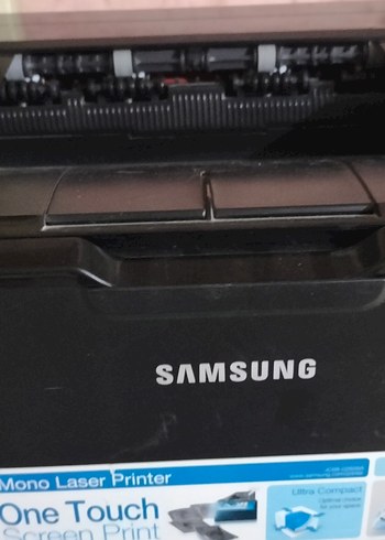 Samsung Siyah Kompakt Yazıcı - Görsel 2