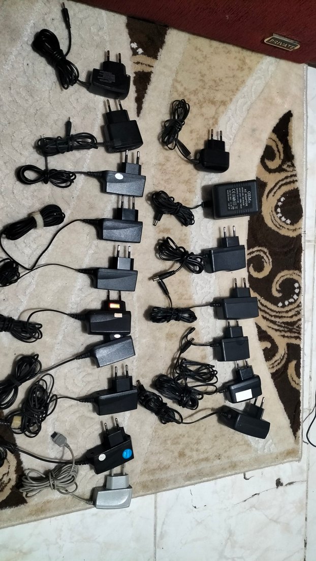 Çeşitli şarj cihazları - Görsel 2