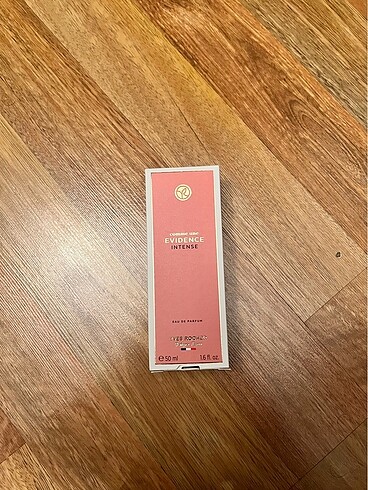 Yves Rocher Evidence Intense