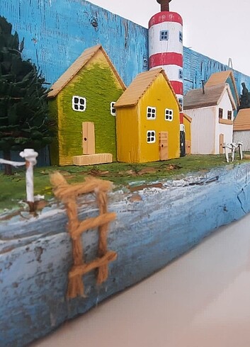 Dekoratif ahşap mini köy konseptli Biblo 