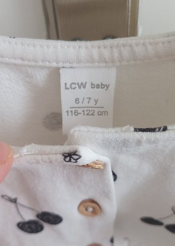 Uzun Kollu Düğmeli Kız Çocuk Elbise - Görsel 2