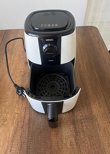  Beden Renk Karaca smart Cook airfryer 2.2Litre 