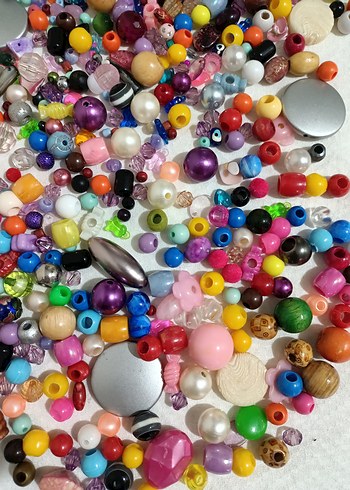 Renkli Boncuklar - Görsel 3