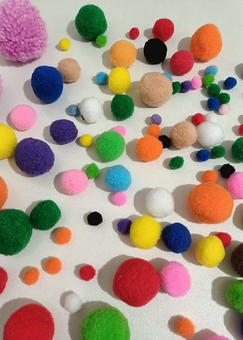 Renkli Peluş Ponpon Topları - Görsel 5
