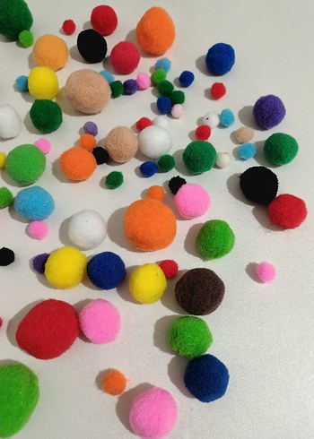 Renkli Peluş Ponpon Topları - Görsel 4