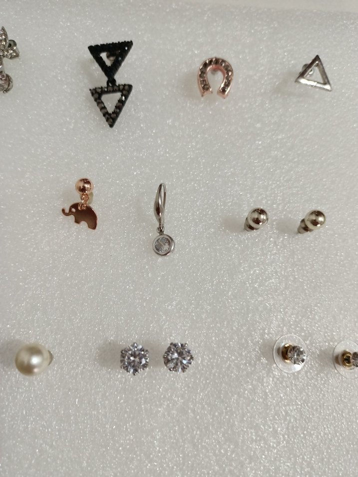 Kadın Mini Tekli Küpeler - Görsel 4