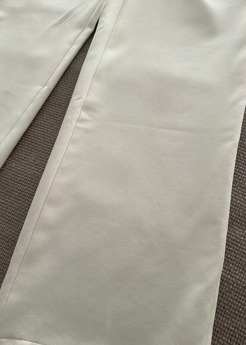 Beyaz Midi Kadın Kumaş Pantolon - Görsel 3