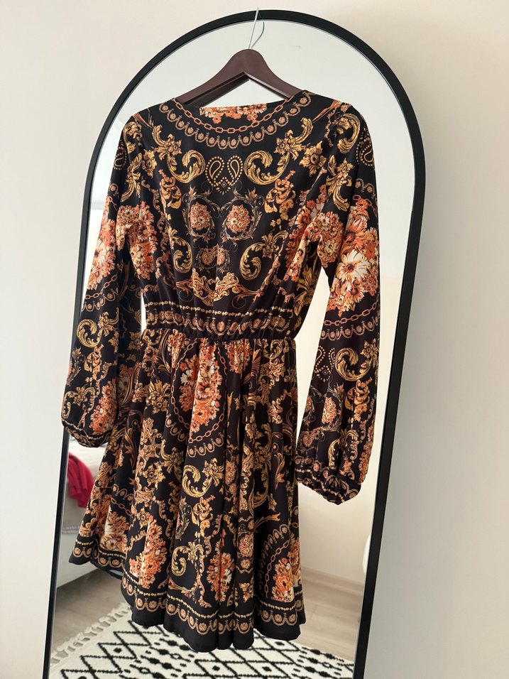 Uzun Kollu Desenli Elbise - Görsel 2