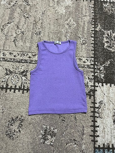 Lila Crop