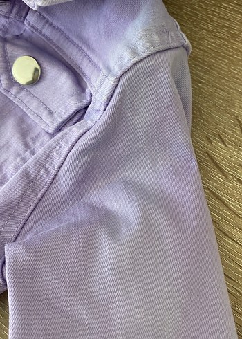 Mor Düğmeli Kız Kot Ceket - Görsel 4