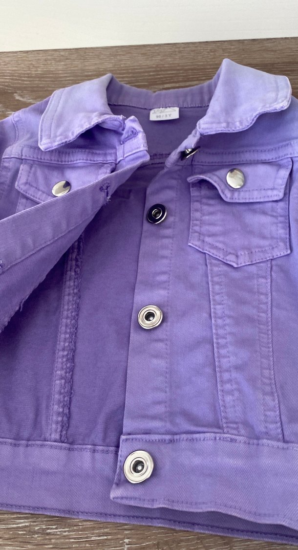 Mor Düğmeli Kız Kot Ceket - Görsel 2
