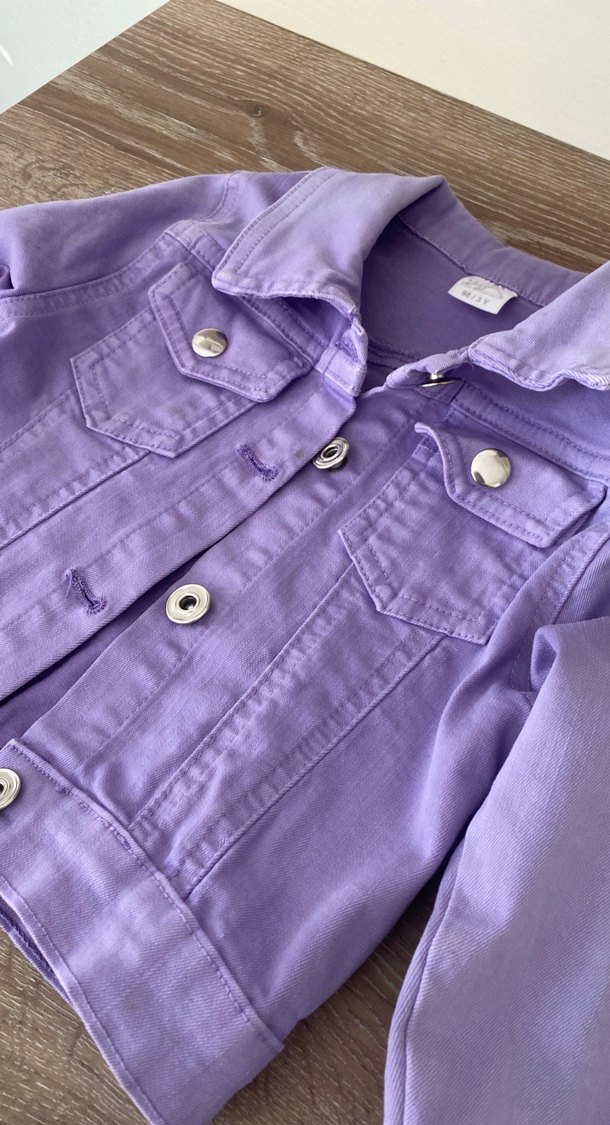 Mor Düğmeli Kız Kot Ceket - Görsel 3