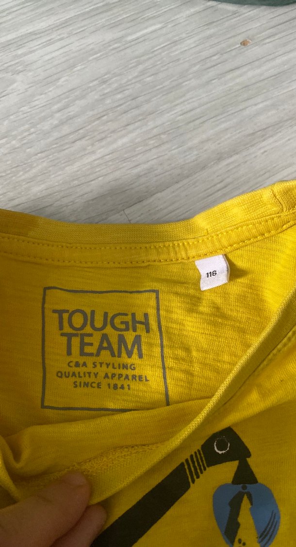 Sarı Baskılı Erkek Çocuk Tişörtü - Görsel 2