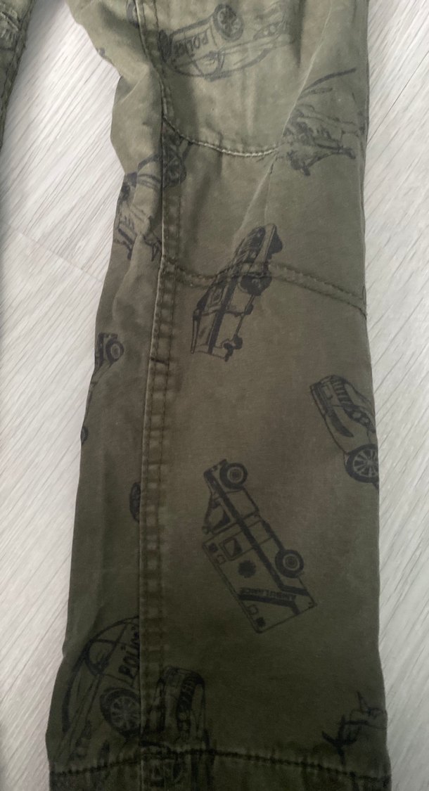 Erkek Çocuk Kamuflaj Desenli Bol Kesim Pantolon - Görsel 3