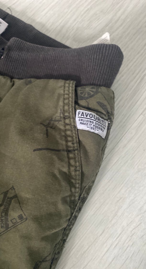 Erkek Çocuk Kamuflaj Desenli Bol Kesim Pantolon - Görsel 4