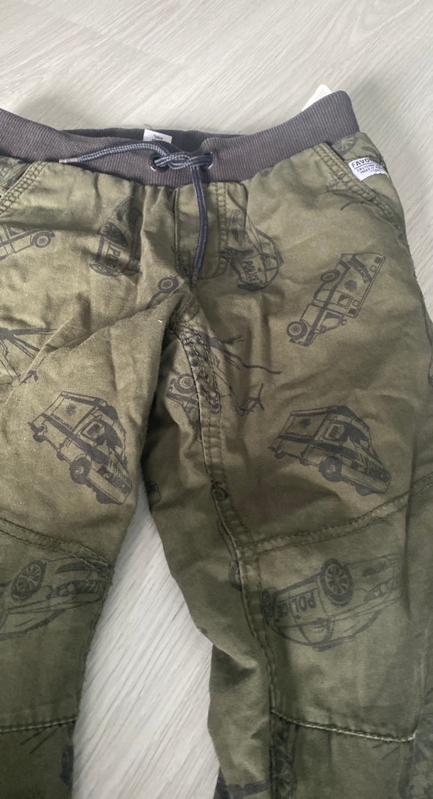 Erkek Çocuk Kamuflaj Desenli Bol Kesim Pantolon - Görsel 2