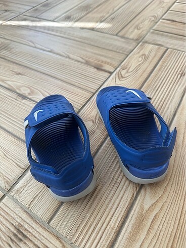Nike nike terlik sandalet